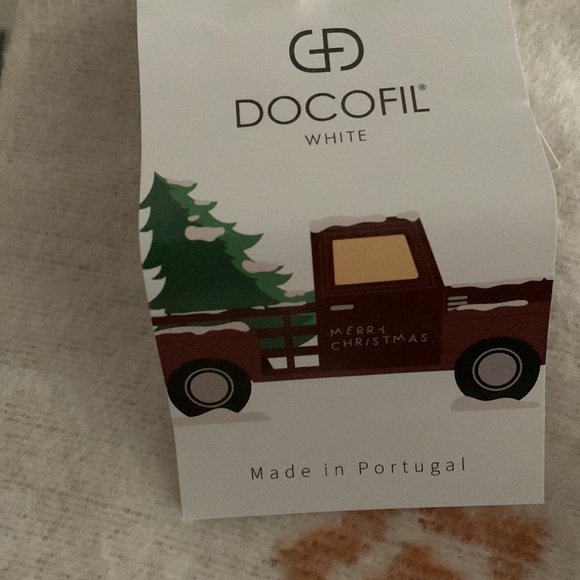 Gingerbread winter Cotton/Acrylic Throw - Picture 3 of 4